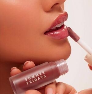 SUMMER FRIDAYS ROSEWOOD NIGHTS LIP OIL